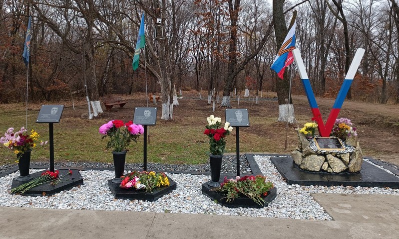В Павло-Фёдоровке Кировского района состоялось торжественное открытие «Аллеи Памяти»